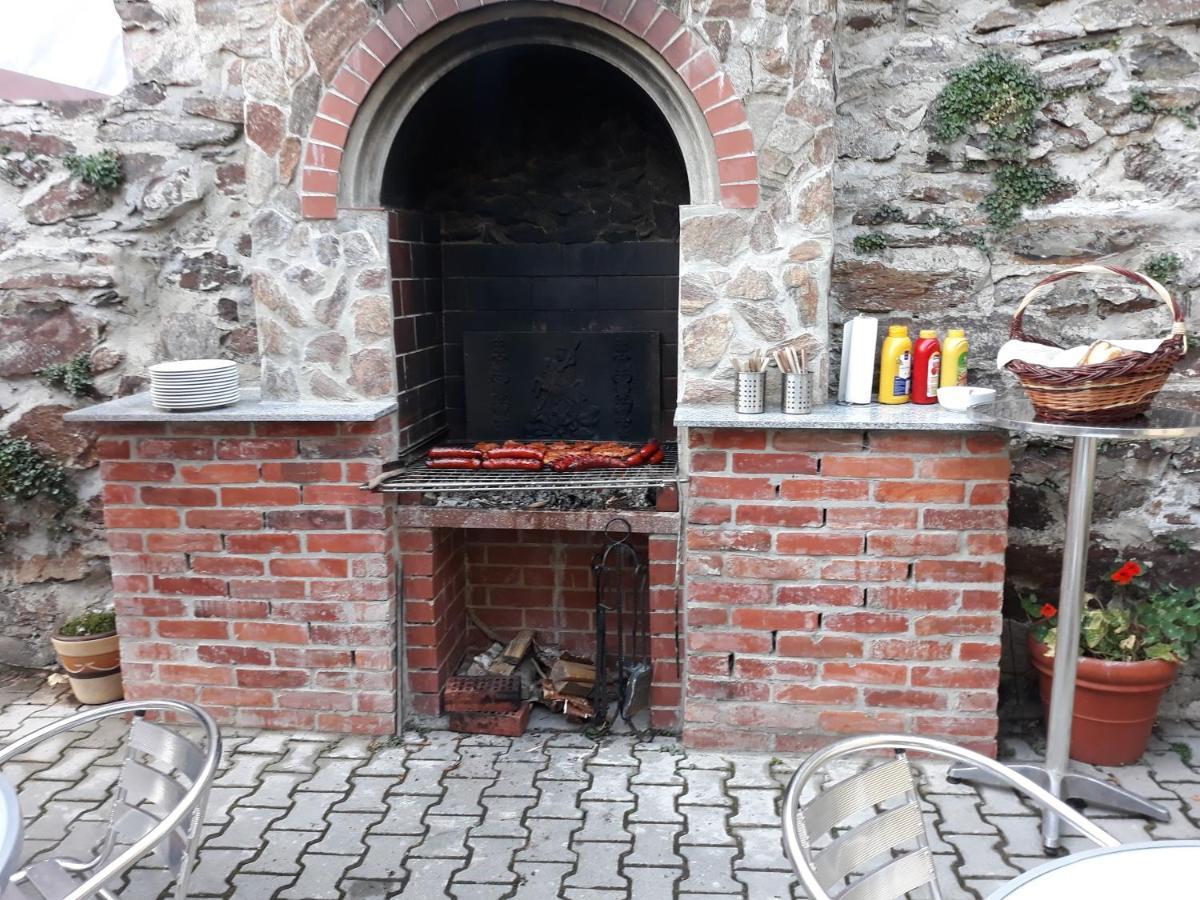 Penzion U Stoly Jáchymov Exteriör bild
